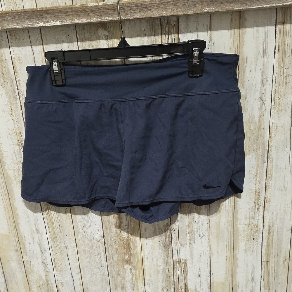 Women's Nike Navy Blue Athletic Shorts Large - Picture 4 of 7